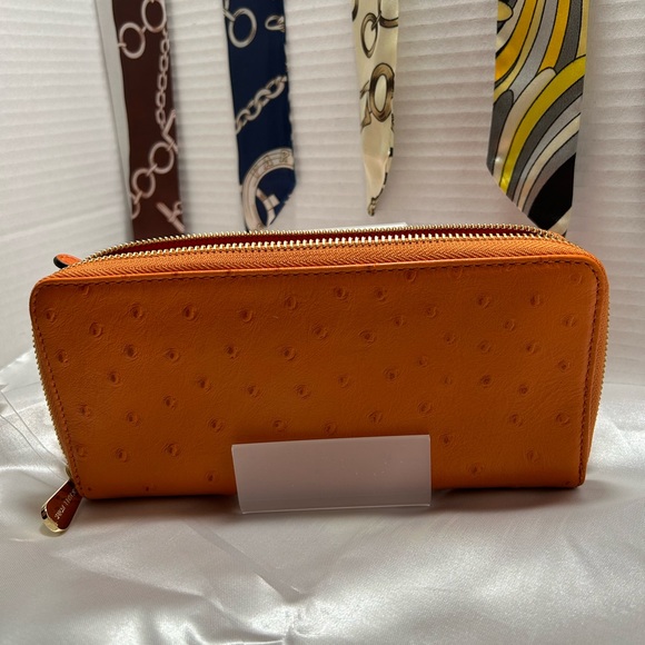 NWT Michael Kors Tangerine Orange Hamilton Ostrich Leather Accordion Wallet - Picture 14 of 15